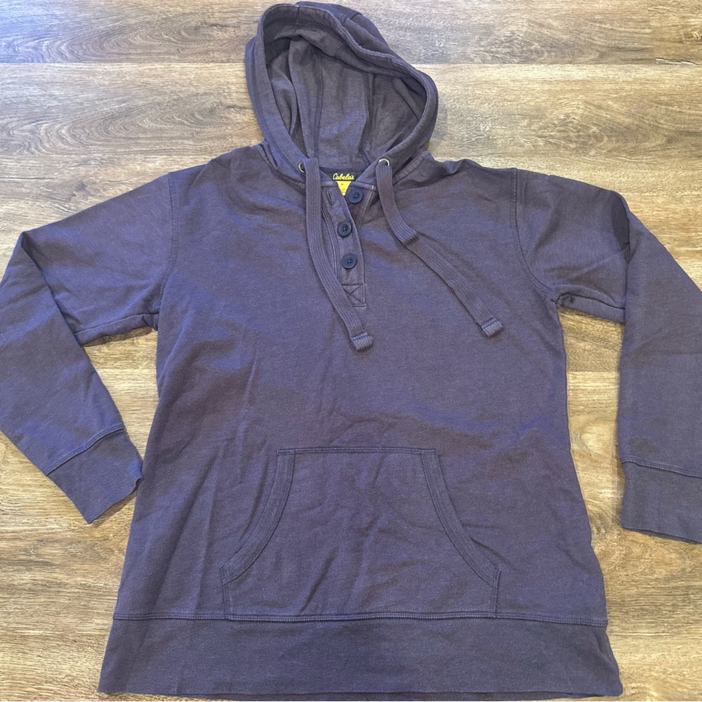 Cabela's Women’s Crewneck Hooded Sweatershirt in Dark Purple/plum